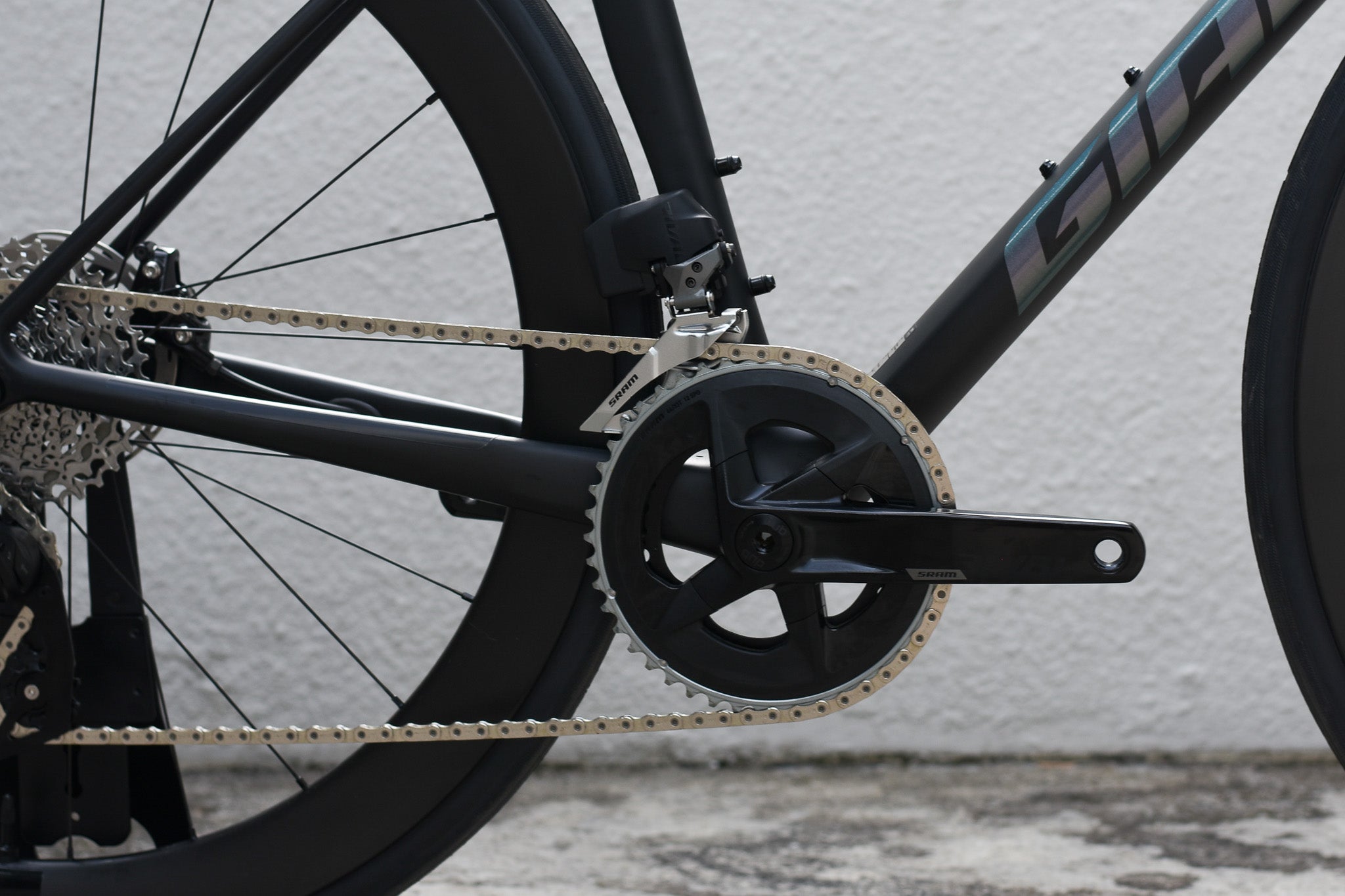 GIANT TCR ADVANCED PRO DISC (SRAM RIVAL AXS, SLR 2 50)