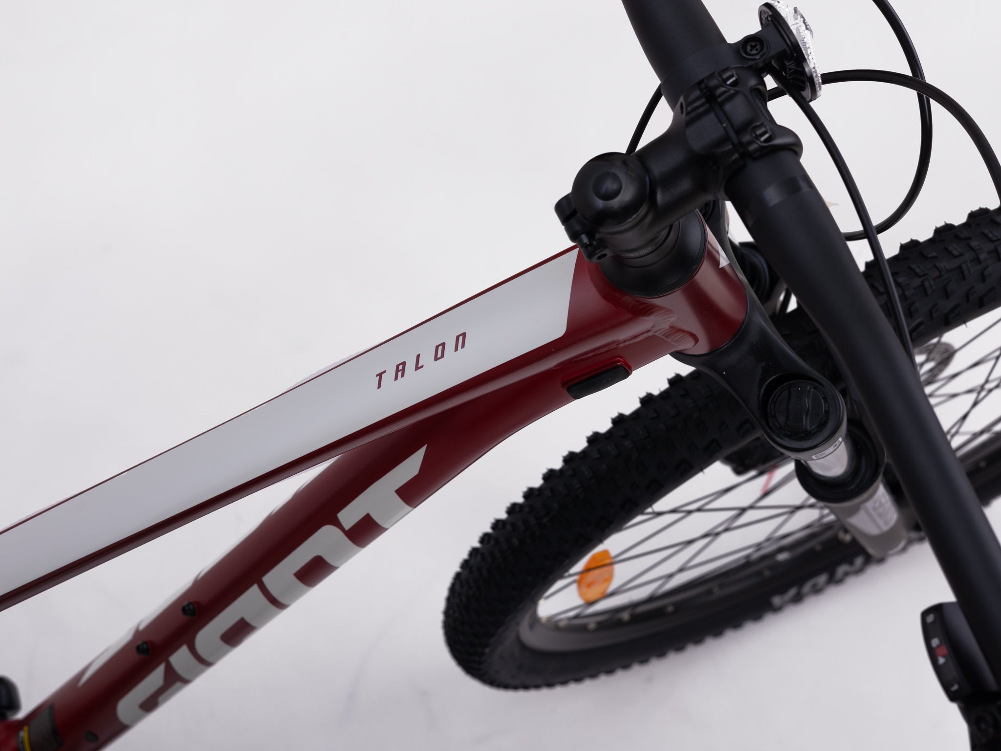 GIANT TALON 2 (CUES)